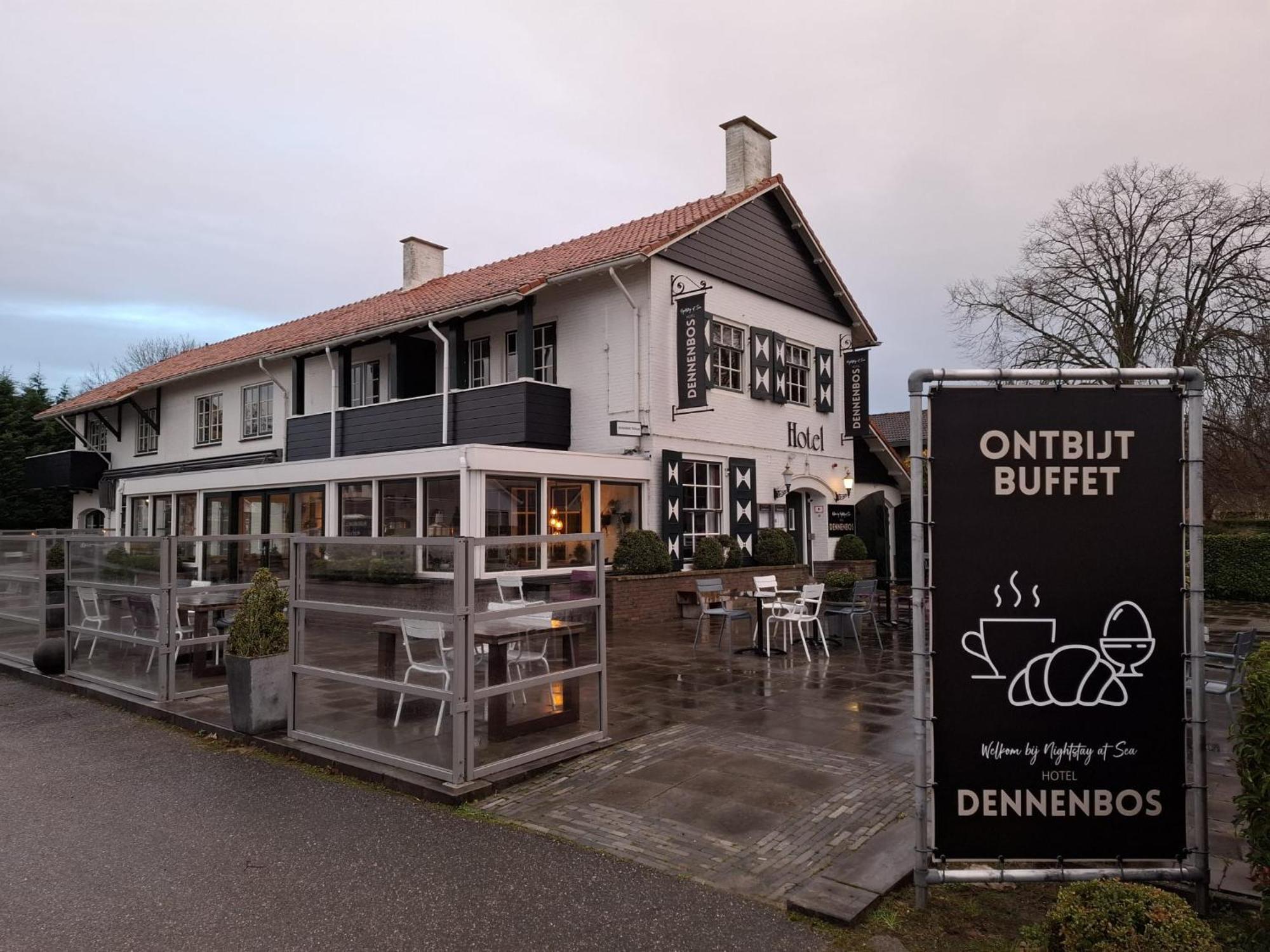 Strandhotel Dennenbos Oostkapelle Bagian luar foto